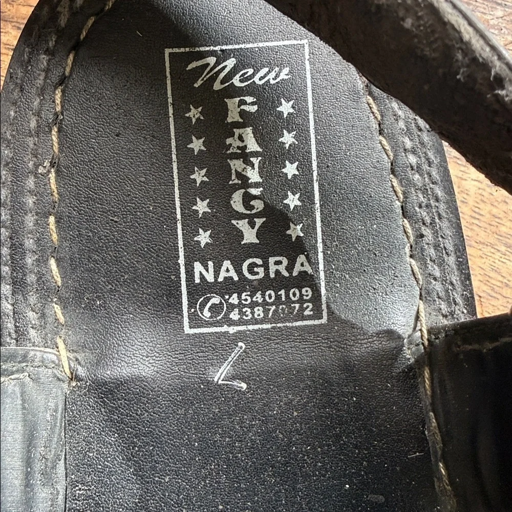 Black Textured Sandals made of genuine leather and recycled tires men’s size 7